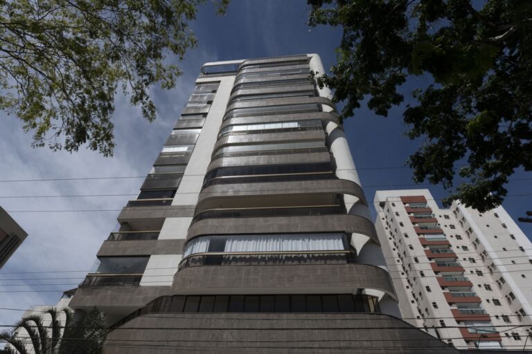 S¢lida Piazza d San Pietro 011