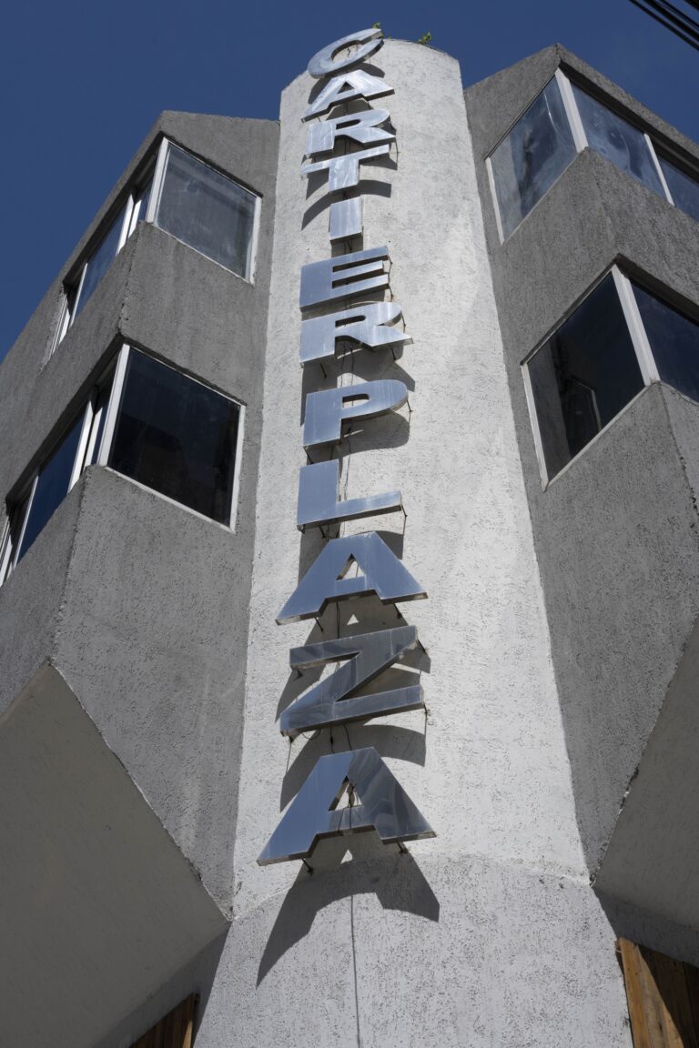 S¢lida Cartier Plaza 013